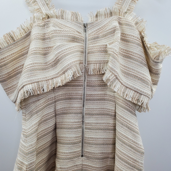 Revolve Elliatt Bliss Cold Shoulder Fit & Flare Dress Textured NEW - Picture 6 of 8